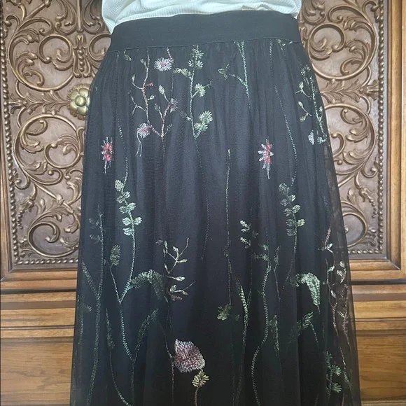 Black Tulle Embroidered Floral Maxi Skirt Romantic Sheer Overlay Boho NWOT Large - Picture 3 of 17